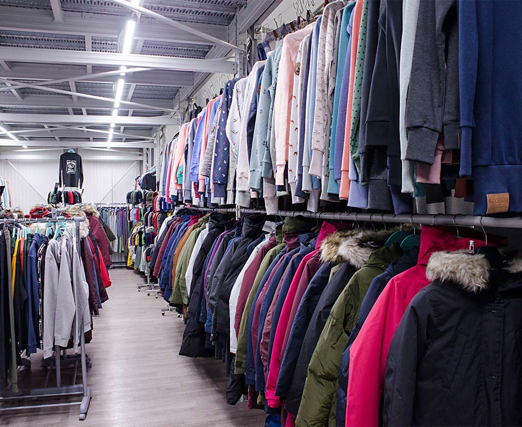 Магазины одежды в москве